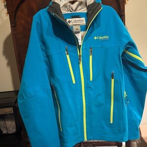 Columbia Titanium Blue and Yellow Performance Jacket